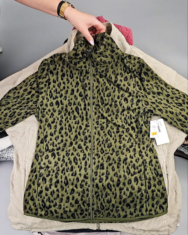 Фотография  925 - Флис ( Pollar Fleece)#20 кг, ЛОТ СХ-0235 оптом в Петропавловске-Камчатском и Камчатском крае