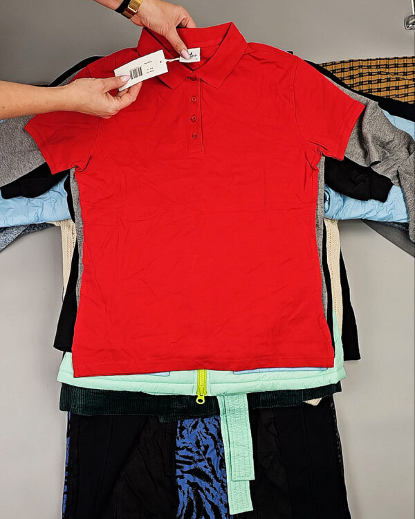 Фотография  597 - DK, Bestseller + Winter mix#15 кг, ЛОТ СТ-9955 оптом в Петропавловске-Камчатском и Камчатском крае