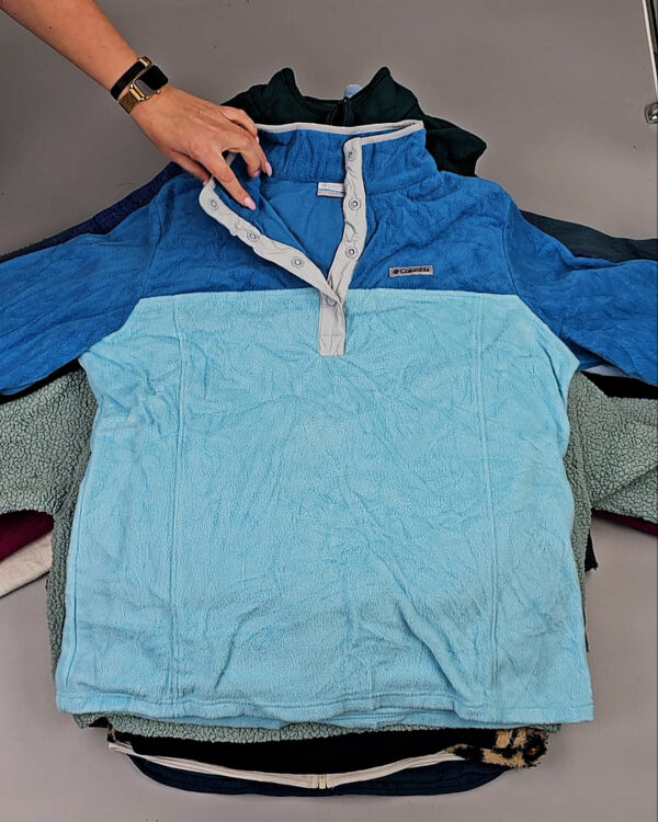 Фотография  194 - Флис ( Pollar Fleece)#20 кг, ЛОТ СХ-0234 оптом в Петропавловске-Камчатском и Камчатском крае