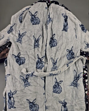 Купить Халаты+пижамы флис Англия (SLEEPWEAR PREMIUM)#20 кг, ЛОТ СХ-0289 оптом в Петропавловске-Камчатском и Камчатском крае