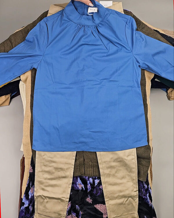 Фотография  352 - VILA Winter mix 104#15 кг, ЛОТ СТ-10080 оптом в Петропавловске-Камчатском и Камчатском крае