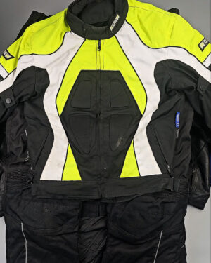 Купить МОТО одежда mix БМ#20 кг, ЛОТ СХ-0278 оптом в Петропавловске-Камчатском и Камчатском крае