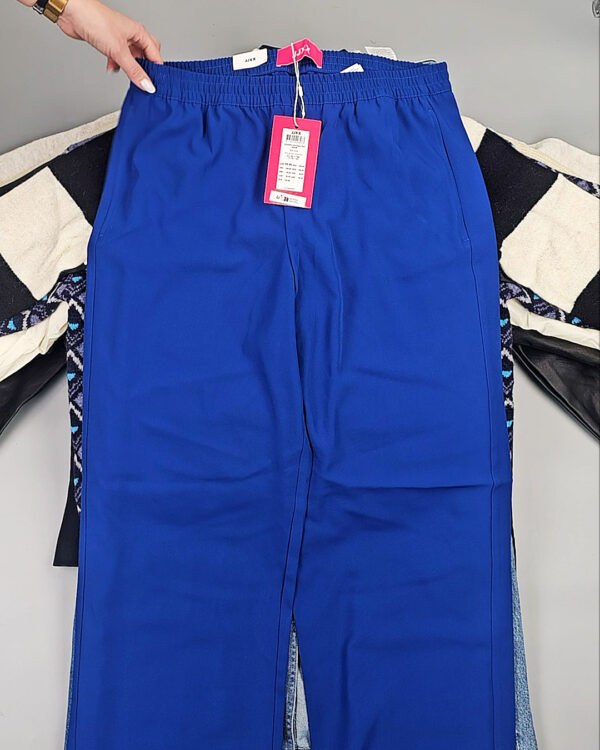 Фотография  246 - JACK JONES Women Winter mix 075 #15 кг, ЛОТ СТ-10012 оптом в Петропавловске-Камчатском и Камчатском крае