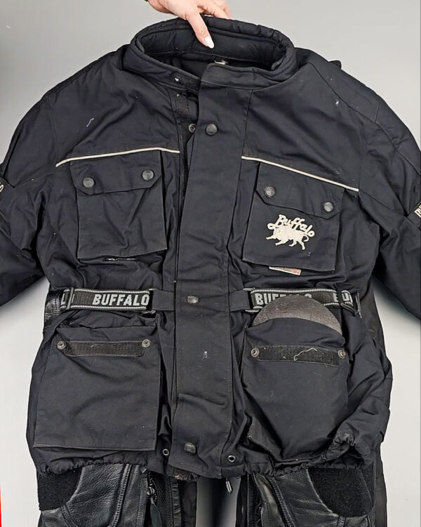 Фотография  807 - МОТО одежда mix БМ#20,6 кг, ЛОТ СХ-0279 оптом в Петропавловске-Камчатском и Камчатском крае