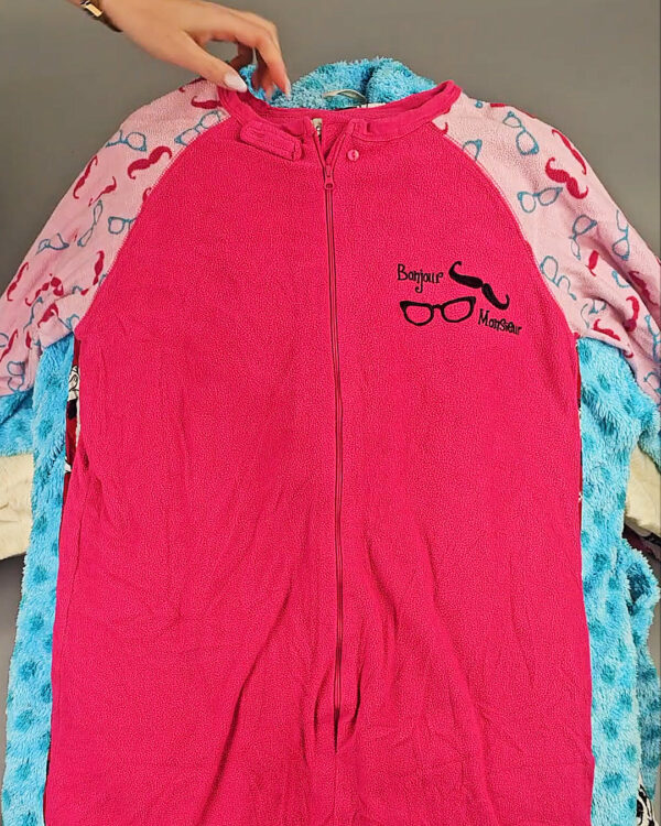 Фотография  531 - Халаты+пижамы флис Англия (SLEEPWEAR PREMIUM)#20 кг, ЛОТ СХ-0290 оптом в Петропавловске-Камчатском и Камчатском крае