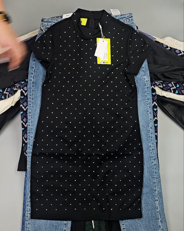 Фотография  386 - JACK JONES Women Winter mix 075 #15 кг, ЛОТ СТ-10012 оптом в Петропавловске-Камчатском и Камчатском крае