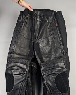 Фотография  712 - МОТО одежда mix БМ#20,6 кг, ЛОТ СХ-0279 оптом в Петропавловске-Камчатском и Камчатском крае