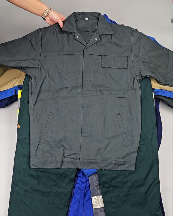 Фотография  827 - Рабочая одежда крем+экстра (Work clothes cr+ex)#25 кг, ЛОТ СХ-0265 оптом в Петропавловске-Камчатском и Камчатском крае